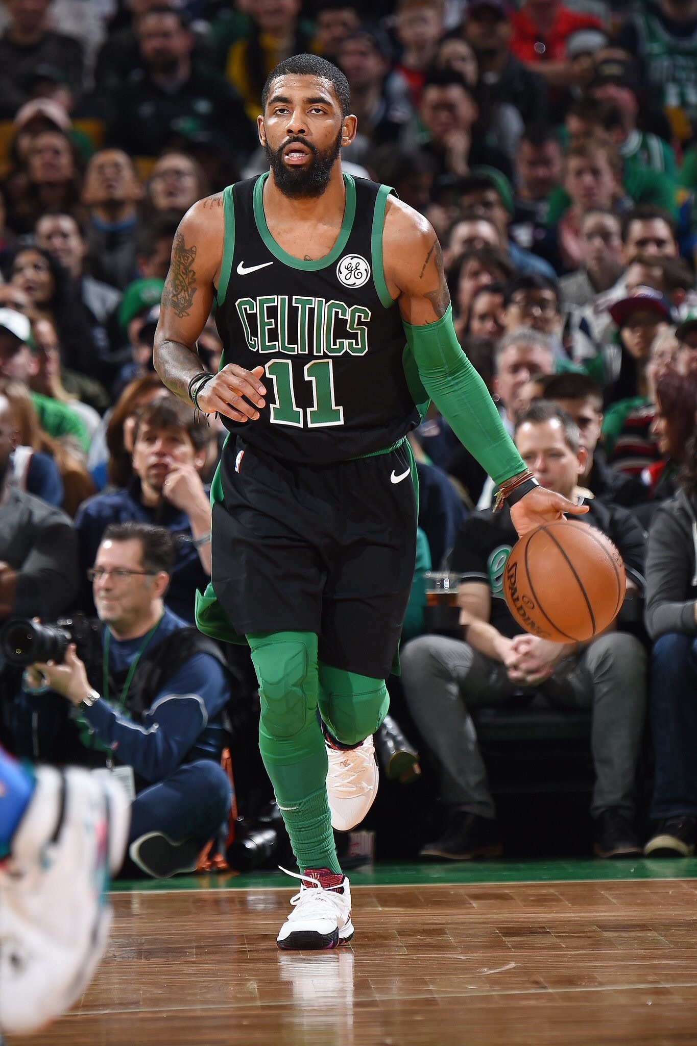 继电器自动生产线